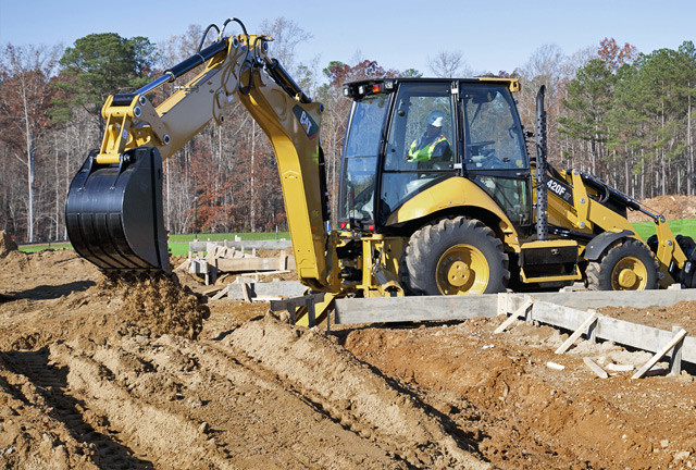 СТРОИТЕЛЬНЫЕ РАБОТЫ С ИСПОЛЬЗОВАНИЕМ ЭКСКАВАТОРА-ПОГРУЗЧИКА Минск - изображение 1
