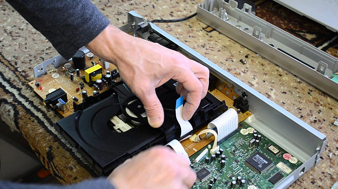 РЕМОНТ DVD ПРОИГРЫВАТЕЛЕЙ И ПРИВОДОВ В МИНСКЕ Минск - изображение 1