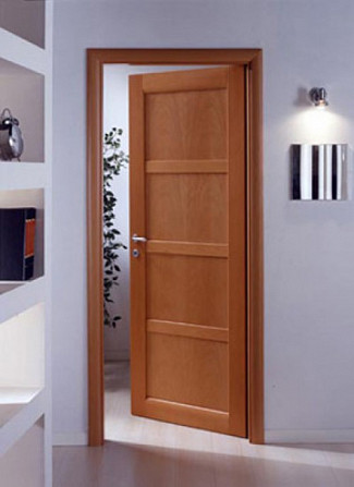 УСТАНОВКА МЕЖКОМНАТНЫХ ДВЕРЕЙ Минск - изображение 1