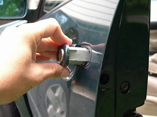 РЕМОНТ АВТОМОБИЛЬНЫХ ЗАМКОВ Минск - изображение 1