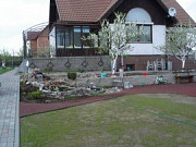 Пешеходные зоны, дорожки, отмостки вокруг дома Минск