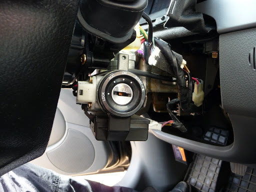 Вскрытие, ремонт и замена замков зажигания Минск - изображение 1