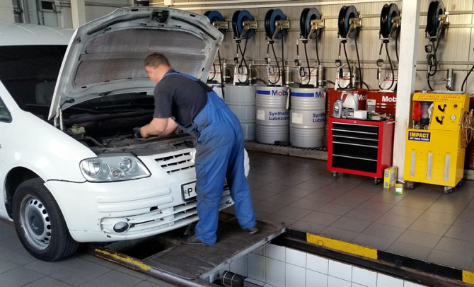 Замена масла в двигателе Минск - изображение 1