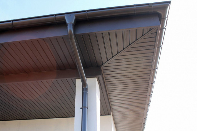 Подшивка свесов крыши Минск - изображение 1