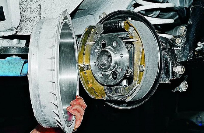 Замена тормозных барабанов Минск - изображение 1