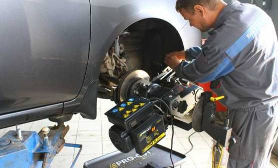 Проточка тормозных дисков без снятия Минск - изображение 1