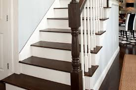 Покраска и лакировка лестниц Брест - изображение 1